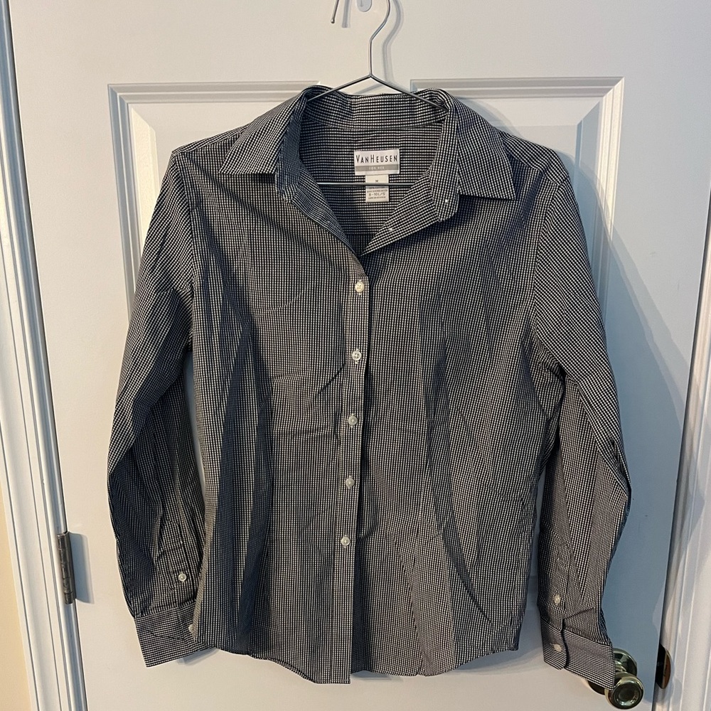 Van Heusen Womens dress shirt